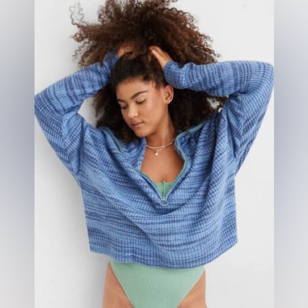 Aerie soft and cozy funnel neck quarter zip sweater
